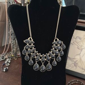 Statement necklace